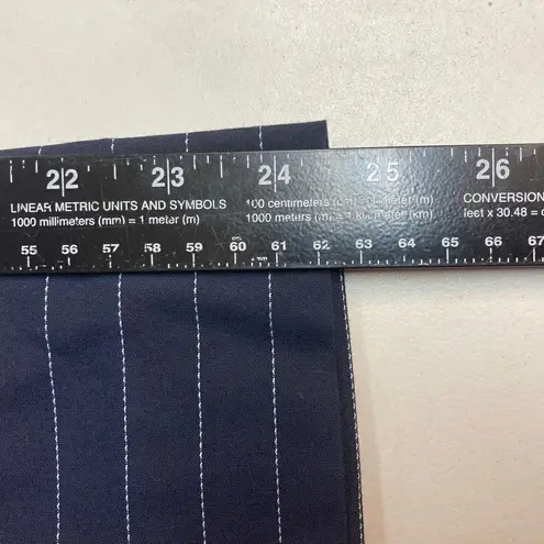 Banana Republic  Women’s Logan Crop Pants Sz‎ 6 Pin Stripe Blue & White Ins 24.5”