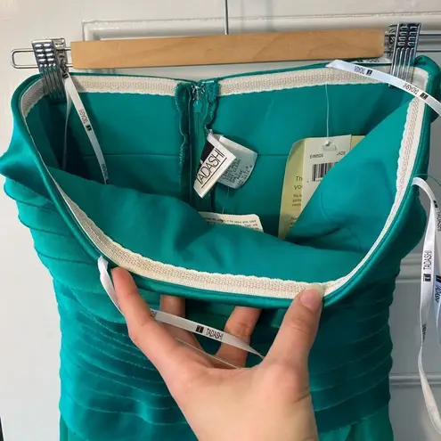 Tadashi | NEW Strapless Silk Ruffle Dress Prom Party Gown Green Sz 6