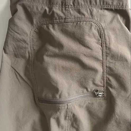 Outdoor Research Khaki Short Size 10 Tan