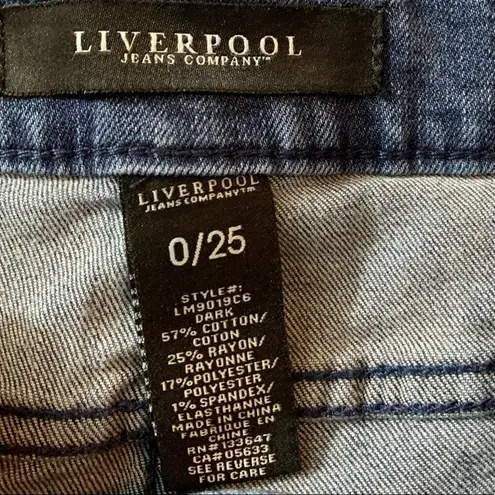 Liverpool Women's Shorts Bermuda Denim Jean 11” Inseam Medium Wash Size 0/25 Blue