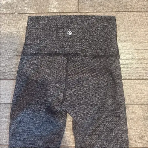 Lululemon  Wunder Under Size 2 High-Rise Leggings in Variegated Knit Brushed  Hea - Image 9
