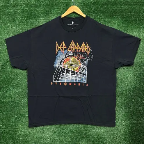 Def Leppard Pyromania Rock Band T-Shirt Size Extra Large