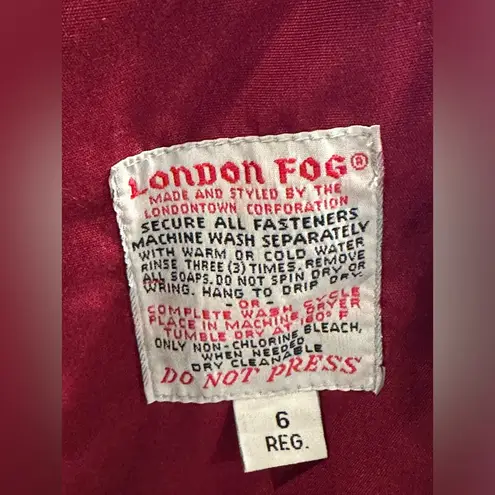London Fog Weather Wear Of Distinction Red & Blue Zip & Button Up Jacket Sz 6.