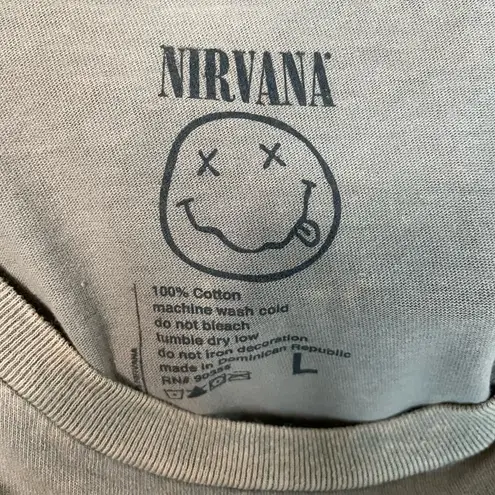 Nirvana Graphic Tshirt FLAWED L Unisex Licensed Short Sleeve Casual Cotton Logo