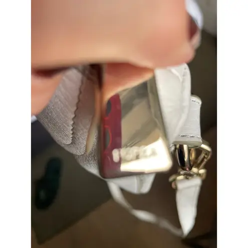 Furla Cream Leather Crossbody Shoulder Bag Flap Zip Closure Gold Hardware