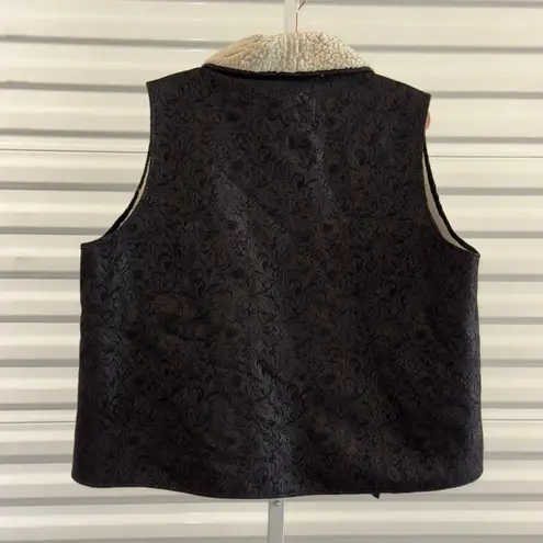 Outback Trading Company Black Beige Sherpa Lined Vest Women's 1X
