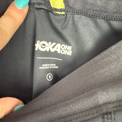 Hoka One One Novafly Run Tight 25'' Leggings Black Size Small S EUC