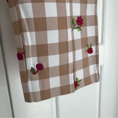 Maeve Gingham Floral Embroidered Capri Pants NWT - size 4