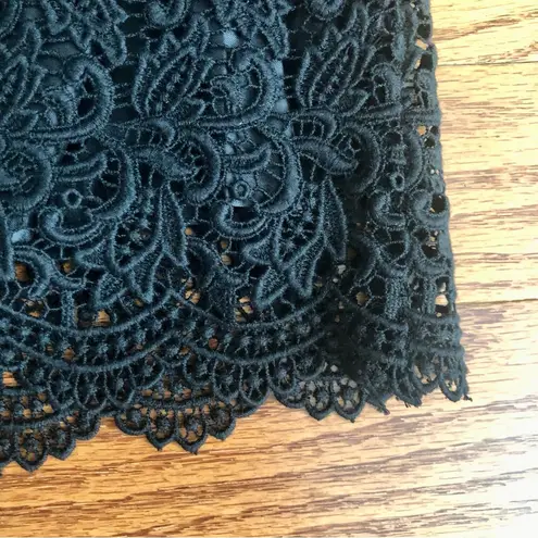 Answer Made in Korea Lace Scalloped Hem Black Pencil Mini Skirt Women’s Size S