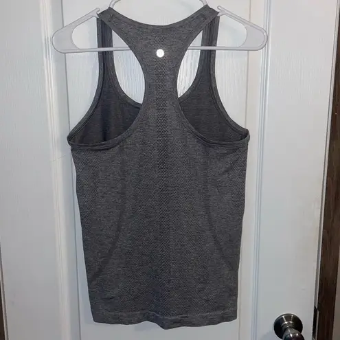Lululemon  Swiftly Tech Racerback‎ Tank Top Sz 6 Charcoal Gray
