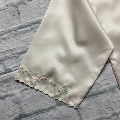 Henri Pierre women L V-cut button front satin Longsleeve nightgown white