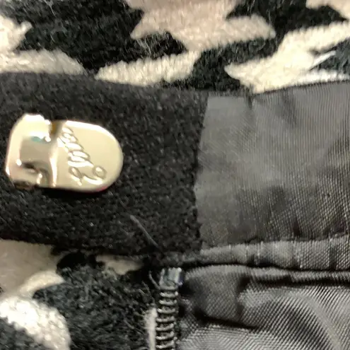 Isaac Mizrahi Houndstooth Black and White Pencil Skirt Size 6