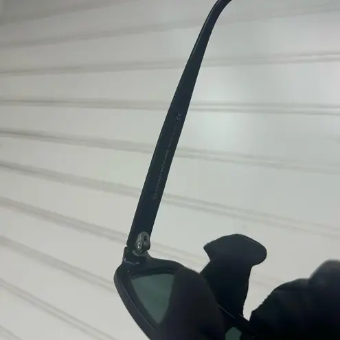 Sergio Tacchini Sunglasses ā Rectangular Black Frame Unisex Retro Style