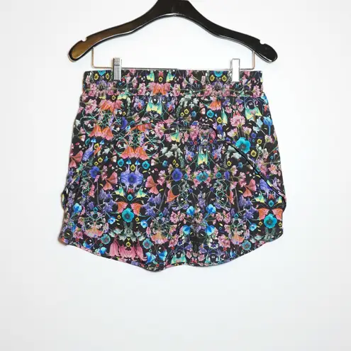 Lululemon  Hotty Hot High-Rise Pull On Mini Skirt Floral Spray Multi Black Print 