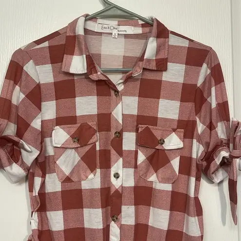 Eden & Olivia Maternity  Pink & White Button Down Blouse Plaid Size Med EUC #4195