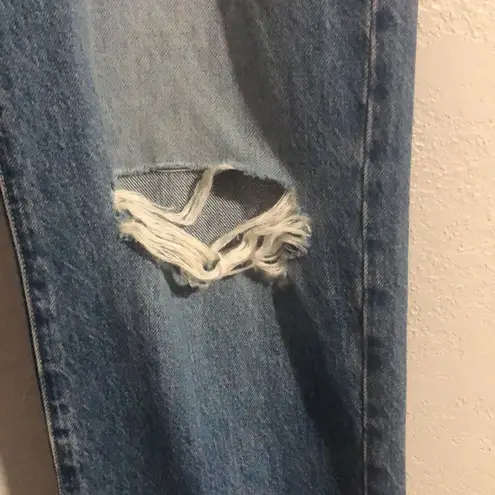 EDWIN Size 28 DISTRESSED TASH RELAXED STRAIGHT LEG DENIM JEAN IN SURRENDER Blue