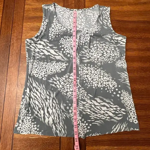 Travel Smith Women's Gray White Cheetah Print Sleeveless Blouse Tank Size Medium