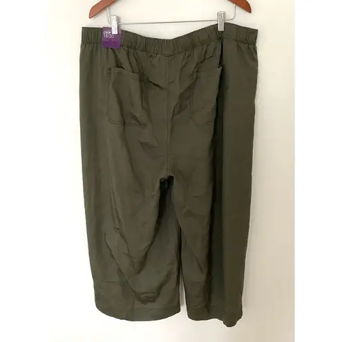 Lane Bryant NWT  Wide Leg Pants Pleated Wide Leg Crop Pants Olive Green Sz 18/20