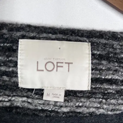 Ann Taylor Loft Gray Woolen Look Side Zip Zip Sleeve Sweater Jacket Size MD Size M