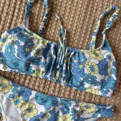 Women’s Bikini Set Size M‎ White & Blue Floral NWOT Size M