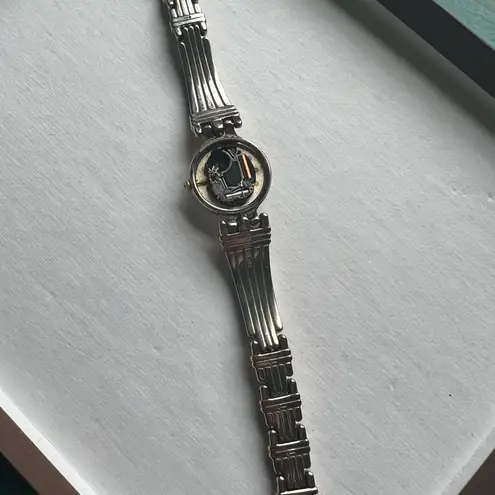 Seiko Ladies Wristwatch Two Tone Gold Tone Bracelet Style Vintage