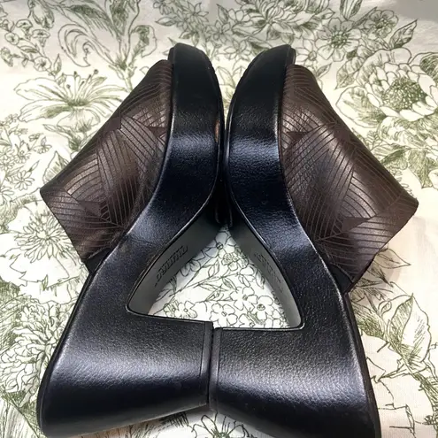 Munro American Brown Slide Heeled Sandals Shoes Size 8 Medium M Excellent