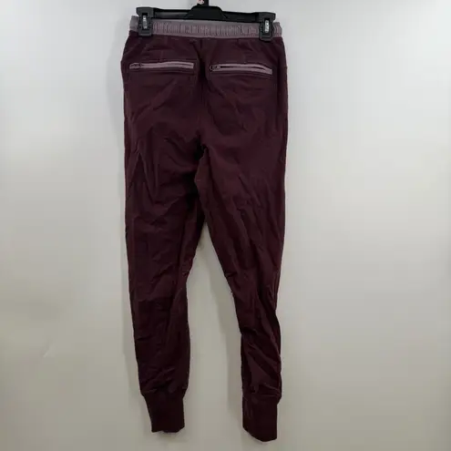 Lululemon  women's 4 joggers sweatpants burgundy with contrast waistband