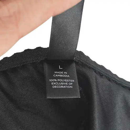 Ambrielle Black Satin Sleeveless V