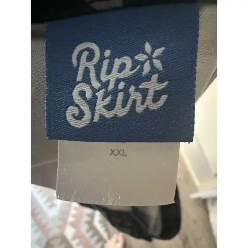 Rip Skirt Hawaii Wrap Gray & Black Floral Size XXL Mini Skirt Beach Vacation EUC