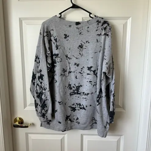 Vintage Havana Oversized Rhinestone Skull Graphic Abstract-Print Pullover Size S