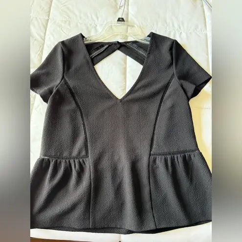 Sézane Amanda Black Blouse Short Sleeve Size 36 (US 4)