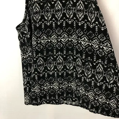 Acemi Boutique Black & White Geometric Printed High Neck Tank Top S