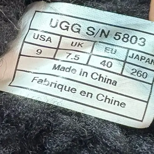 UGG  Black Bailey Button Boots Size 9 - Image 6