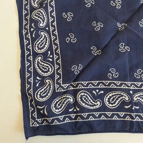 Vintage Blue  Western Paisley Cotton Square Neck Tie Bandana