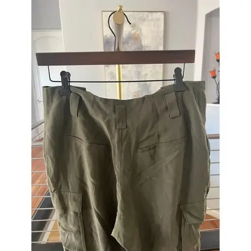 L'Agence  Lightweight Silk Cropped Cargo Pants - Green