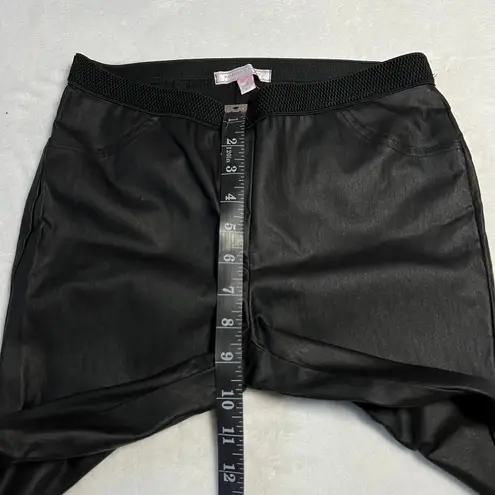 Romeo + Juliet Couture  Mid Rise Coated Skinny Leggings Size S NEW Whimsigoth