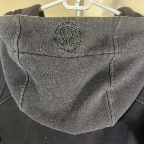 Lululemon Scuba Full Zip Hoodie Size 10 Faded Black with “L.E.” Logo