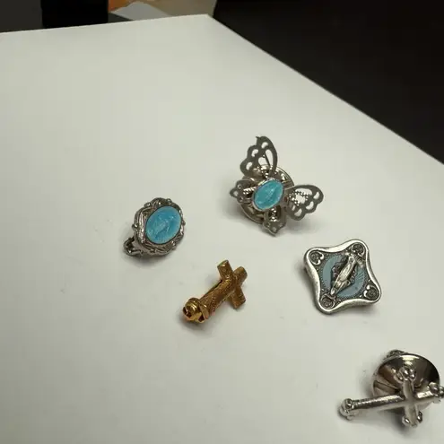 Lot Of 5 Small Brooch / Tack Pins