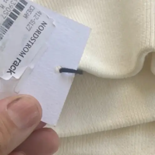 Bailey 44 stern sweater skirt in cream medium NWT