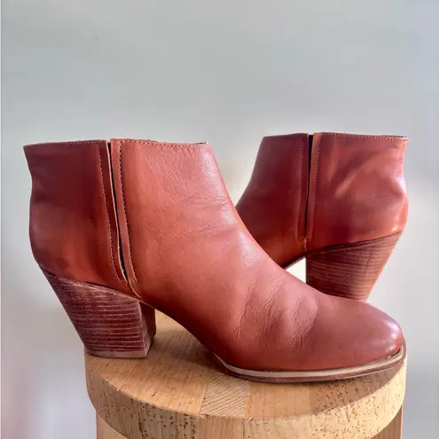 Rachel Comey  Mars Boots Size 9.5
