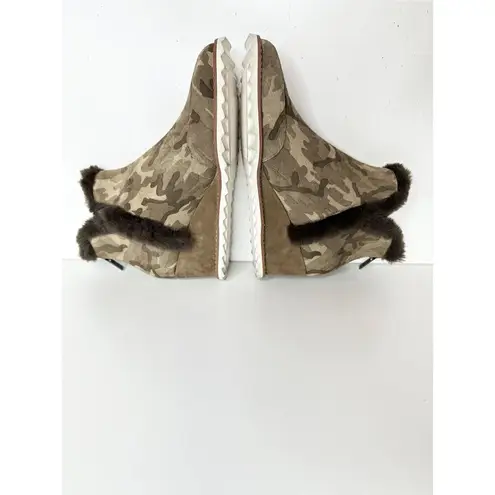 Pelle Moda Shoes Womens Size 6.5 Erin Faux Fur Trim Wedge Camouflage Bootie Green