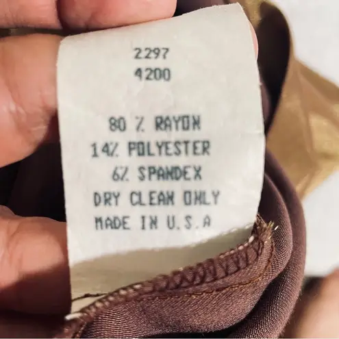 Cachet Structured Metallic
Dress Size 8