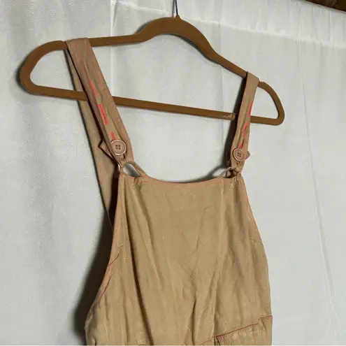 ASOS NWT  Tan w/ Pink Stitching Shorts Overall Romper Size 4