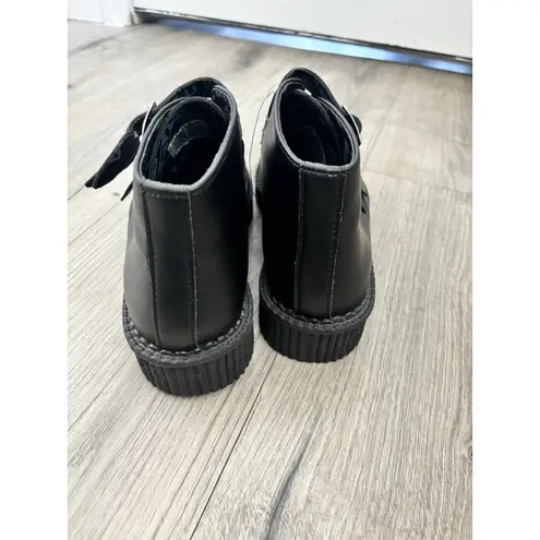 TUK 3 buckle pointed creeper boots black and white unisex sz 9W 7M NWOT