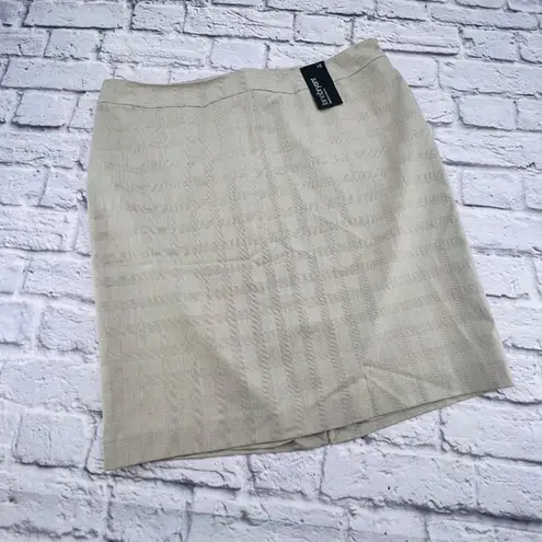 Lane Bryant NWT  Pencil Straight Skirt Women's Size 18 Tan Plaid Stretch Lined