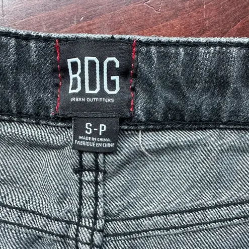 BDG URBAN OUTFITTERS  Grey Black Denim Distressed Jean Mini Skirt Size small