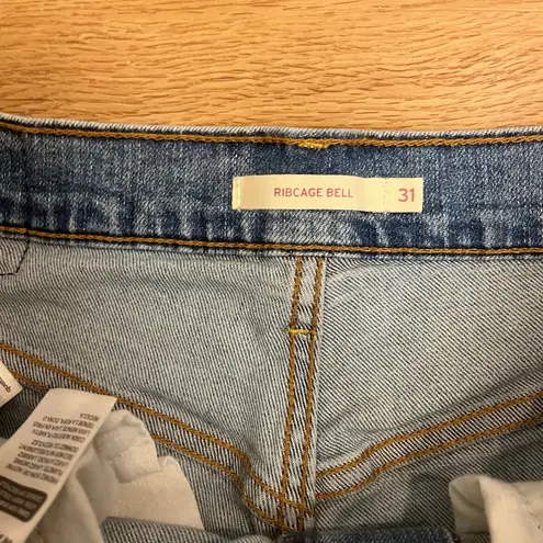Levi's  Premium Ribcage Bell Women's Jeans Size 31 Flared Leg
