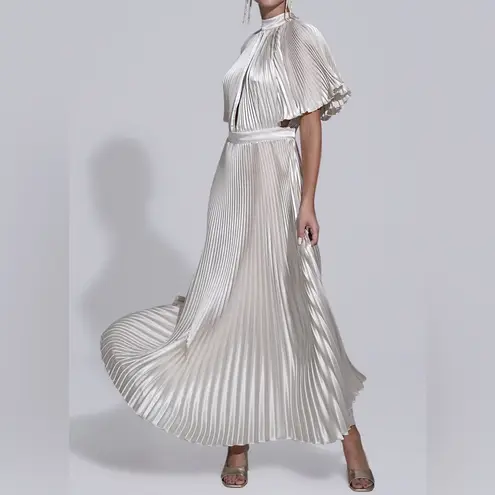 NWT L’IDEE Elite Pleated Maxi Gown Dress in Champagne Gold Size 8