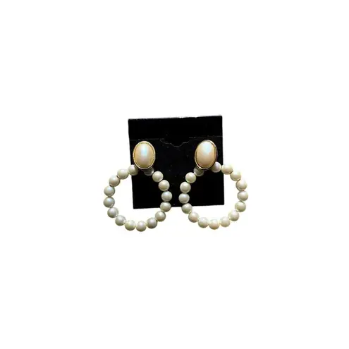 Vintage 90s Pearl Rimmed Hoop Earrings Glam Coquette Dainty Holiday Formal Gold
