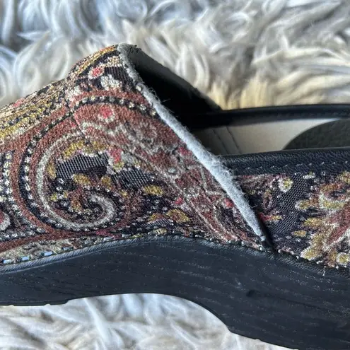 Dansko paisley velvet tapestry clogs women’s shoe EU 39 US size 8.5 - 9